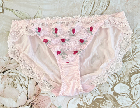 Red Roses Pink Panty